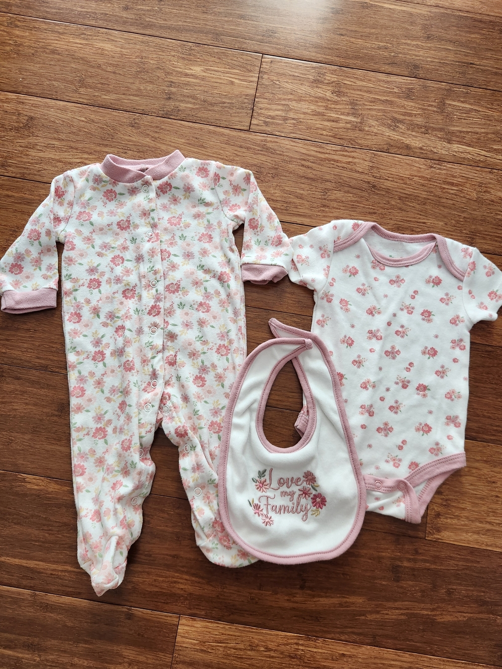 Baby Gear Girls Pink Floral Footie Pajamas, Bodysuit & Bib Set, 0-3 Months